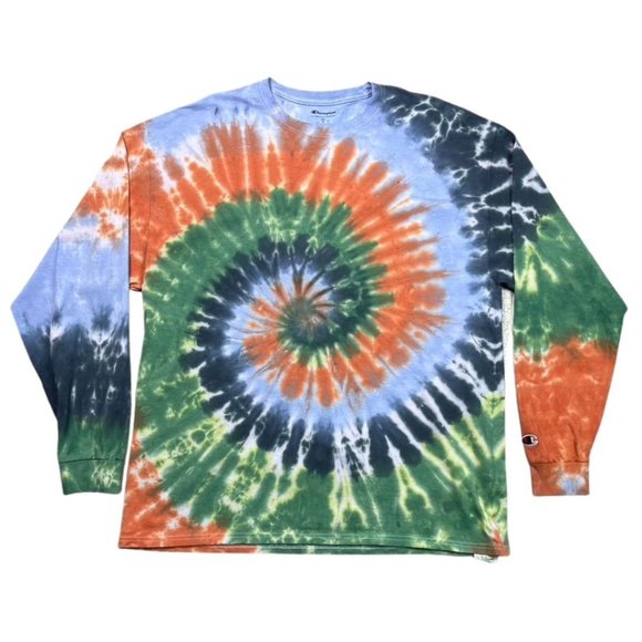 Lizard Queenz Other - Spring Cleaning Sale, 40% off bundles!